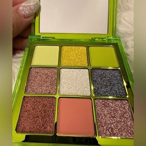 Hudson Neon Green palette- brand new in plastic cover